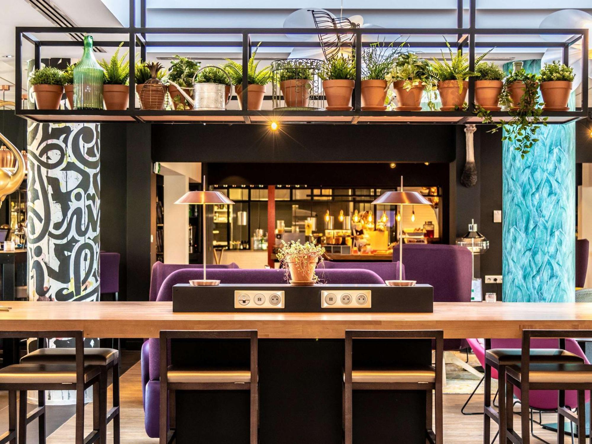 Novotel Lyon Bron Meeting & Events Eksteriør bilde